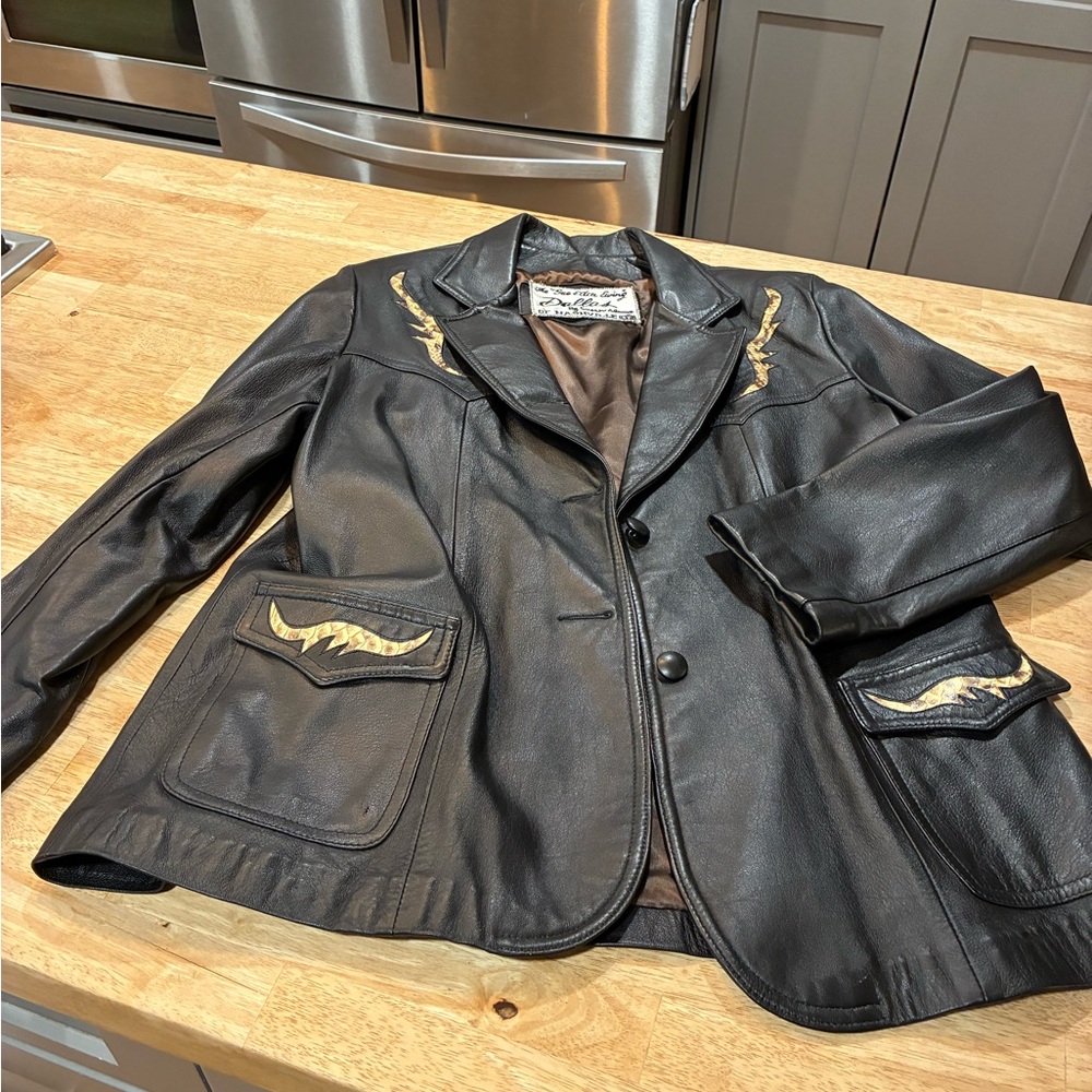 Susan Alamo of Nashville Vintage Jacket Women’s Black Leather Snake Skin Rare!